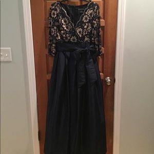 Jessica Howard Formal Gown